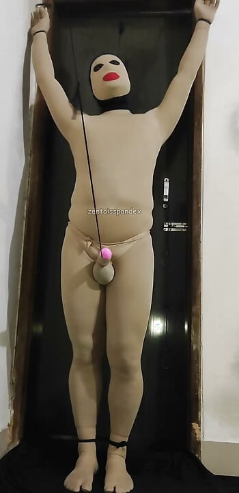Zentai Bondage Penis Hanging
