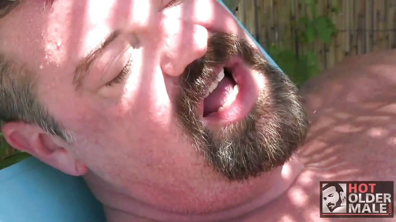 Bullige mitch davis