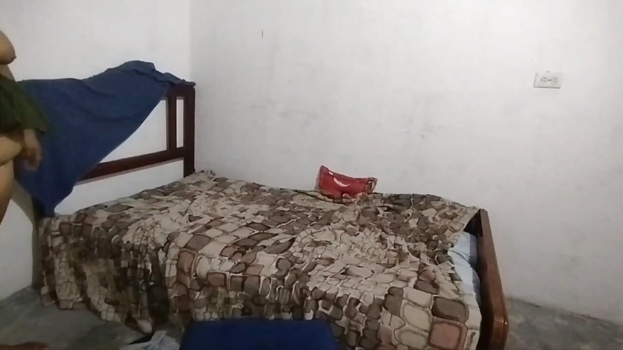 Perverted stepdad watches his stepdaughter's big ass while making videos and ends up fucking her very rich
