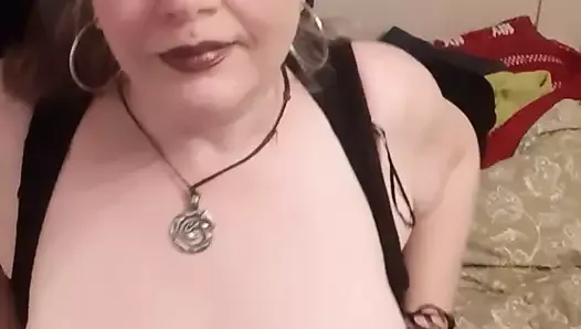 Danish BBW shaking tits and ass