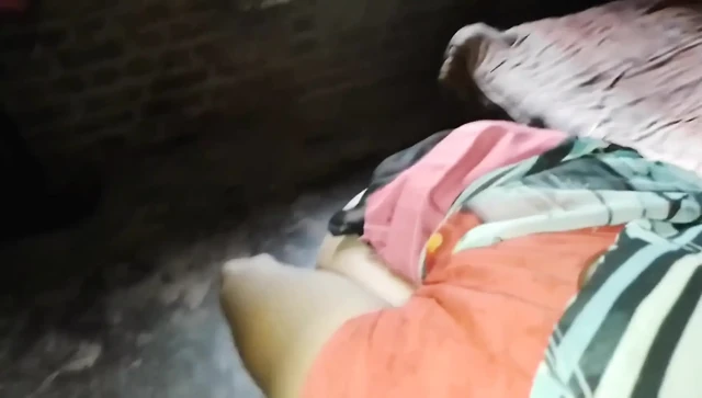 Naughty Indian Girl Fingers Herself for You - Real Girlfriend Vibes