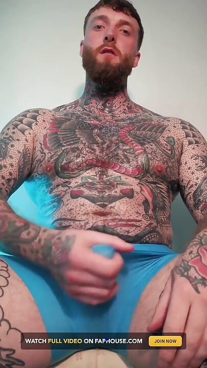 Tattooed Dom Worship Cumshot POV