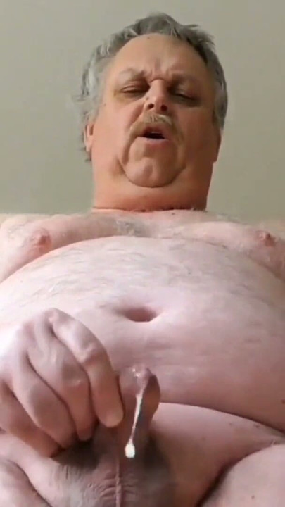 Biwixxxer Chubby Cumpilation | Clip 1