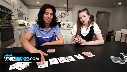 Koruyucu üvey kız kardeş Athena Heart üvey erkek kardeşini kurtarmak için zorbanın sikiş oyuncağı oluyor