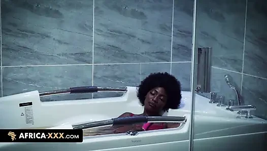 Banyoda tek başına