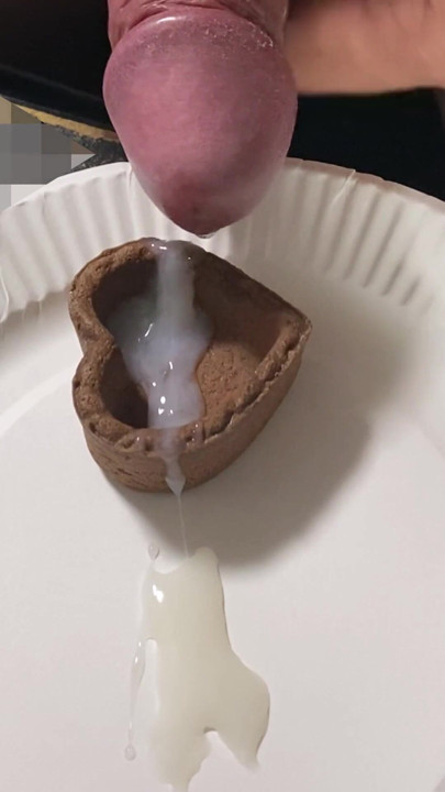 Eat heart-shaped candy with semen | Clip 1