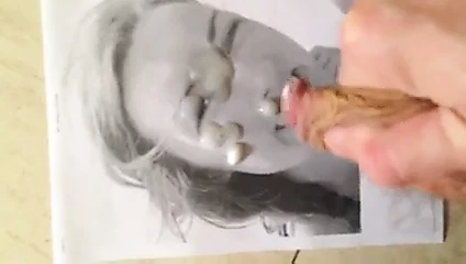 onmyfacepics için haraç