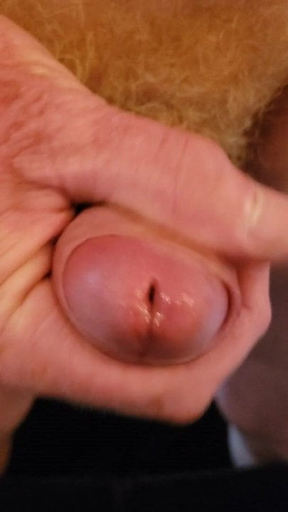 Close-Up Juiucy Handful - 090720