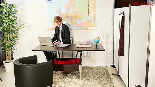 Stajyer ve patronun uygunsuz teklifi