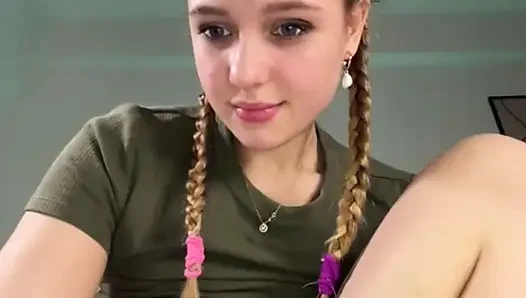Creampie anal fucking with big dildo jucielussie