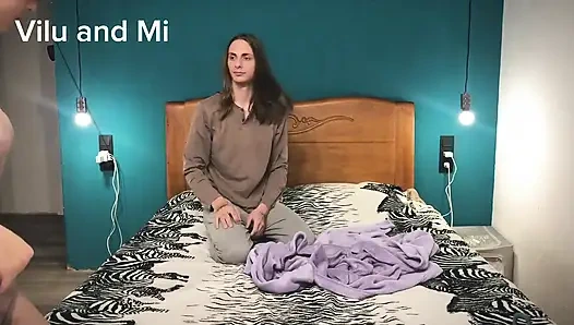 Vilu vidish ile seks dilekleri için taş kağıt makasla oyna