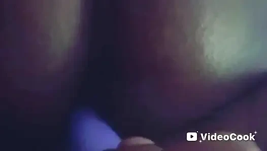 Gece geç saatlerde vibratör oyunu!!