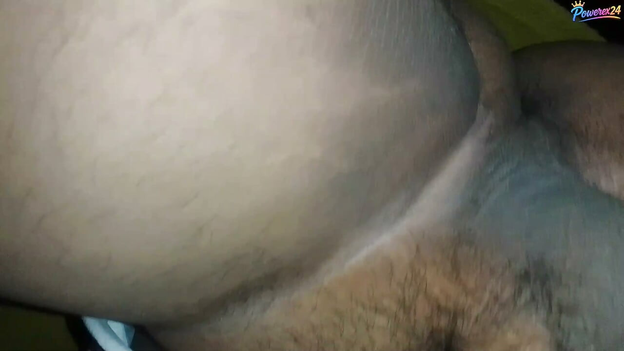 Deshi sexy vrouw neuken in doggy style op bed
