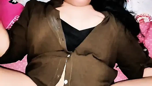 Üvey teyze gece yarısı rutin seks
