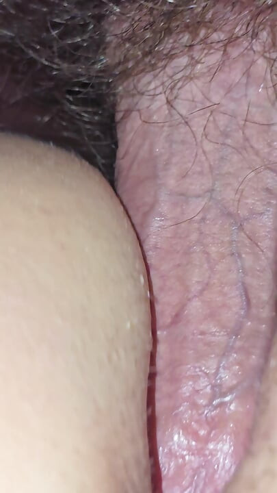 เย็ดน้ําเงี่ยนไหลเยิ้มท่าหมาตอนเช้าเพื่อชัยชนะ