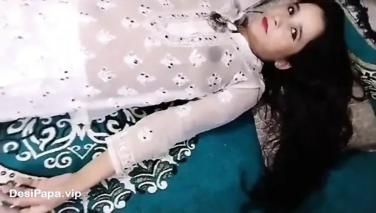 Schöne desi-ehefrau, erotische liebe zu ihrem ehemann