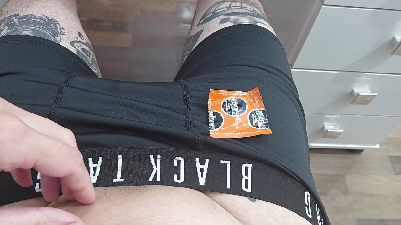 CONDOM CUM