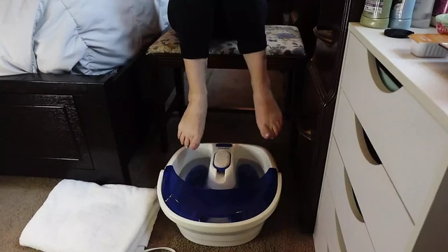 Watch the Suds Dance Around My Tiny, Tired Soles