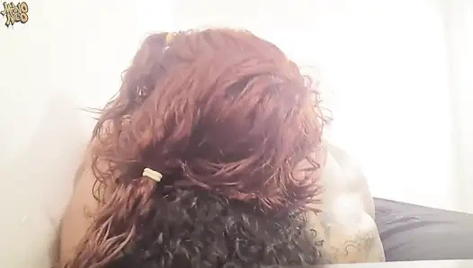 Büyük latin yarak diggin pembe amının derinliklerinde