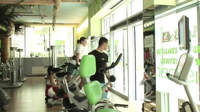 Sexy gym buddies decide to have a hot anal fuck