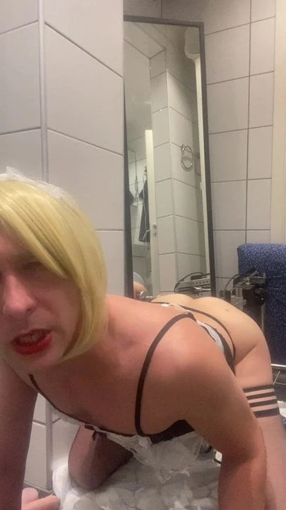 Sissy maid in service