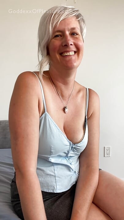Testing Your Best Friend's Mom If She's Hot Enough for Tinder