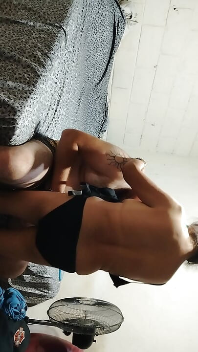 Ibu tiri sepong kontol dan ngentot
