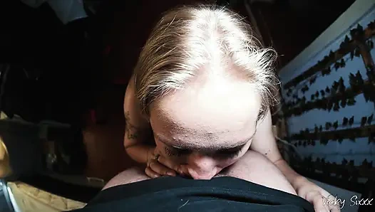 Муженек снял на видео мою подругу-блондинку, отсасывает у него