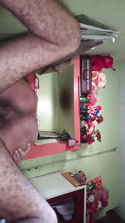 Indische stiefschwederin cow-position-sex