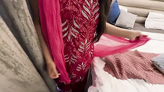 Chacha ke bete ne apni choti behn ke sath first time sex kiya