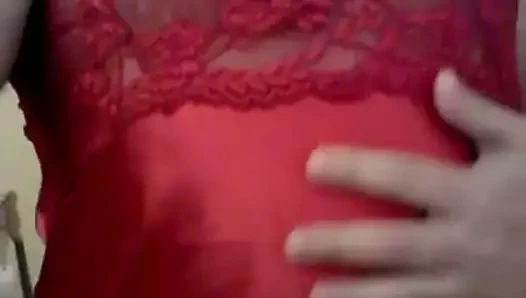 Kırmızıyla oynamak ve xx'i kızdırmaya çalışmak