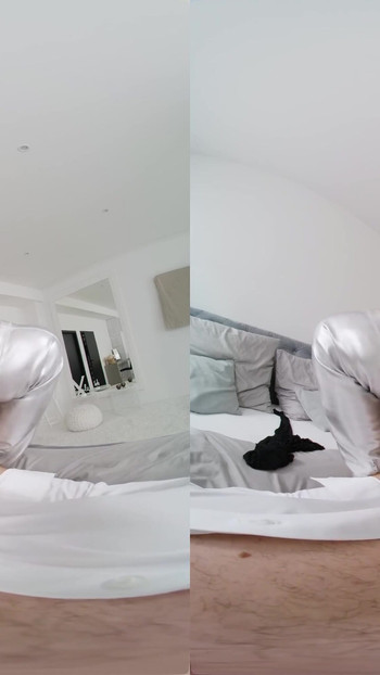 Ikonický okamžik z "Překvapivé creampie s análním kolíkem - virtuální skutečné porno"