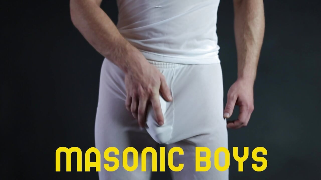 MasonicBoys - Nevini mladić Austin Young dobiva žestoko jebanje od vrućeg DILF-a