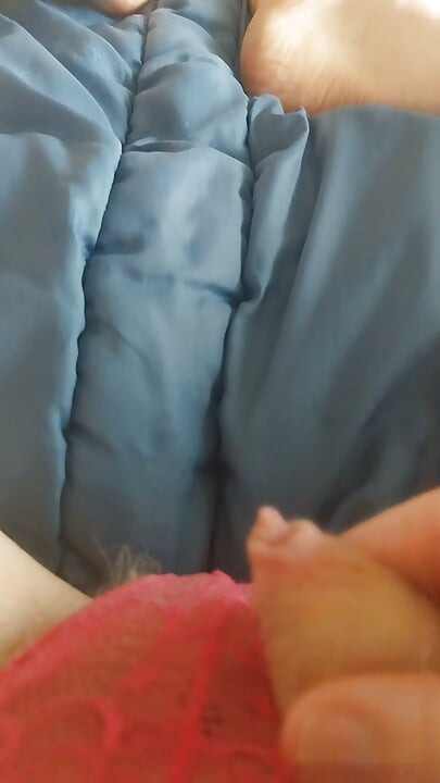 Sissy ka viry viry nikaalna nange lehg par