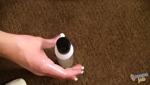 Брекеты, сиськи, глаза