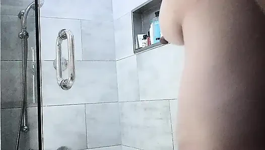 Video rekaman seks tante seksi asia dengan besar yang lagi kencing di kamar mandi bareng andrewtatt