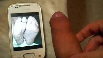Feet Tribute to Themagicwand #2 (Cum on soles)