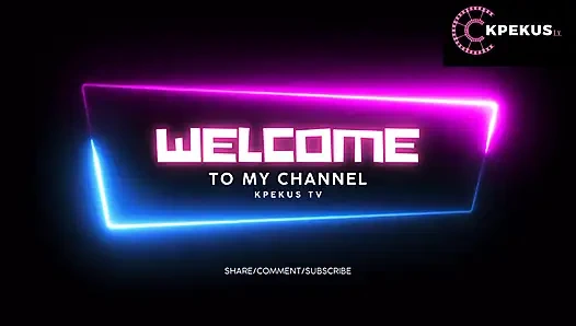 Убедил мою сексуальную крошку-студентку пососать мой член и трахнуть пальцами ее тугую киску