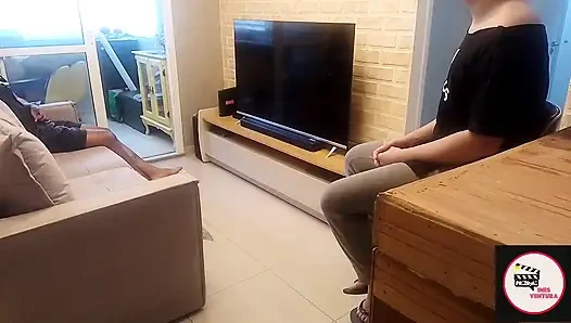 Нанята, чтобы встречаться с мужем её подруги