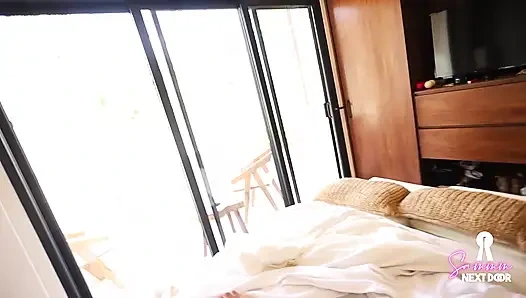 Он будит меня своим твердым членом ROCK