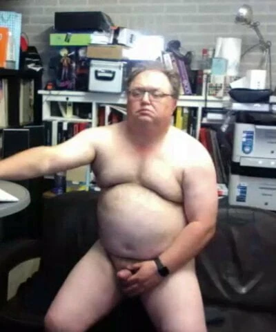 Daddy cums on cam