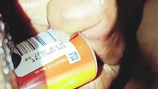 Rekaman video gadis ini lagi asik jilat memek dan nyepong kontol teman