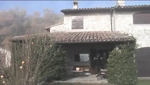 Beauty big boobs blonde pussy penetrated in the bedroom...cum on tits