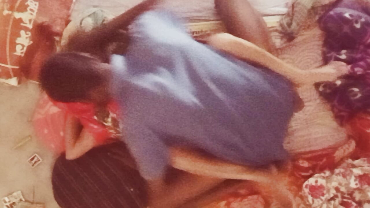 Din Mein aunty ko chod liya I fucked my aunt during the day