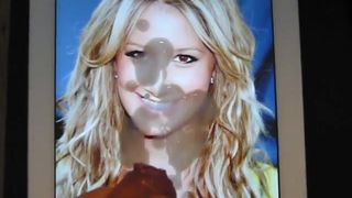 Ashley Tisdale cumtribute - listopad 2013