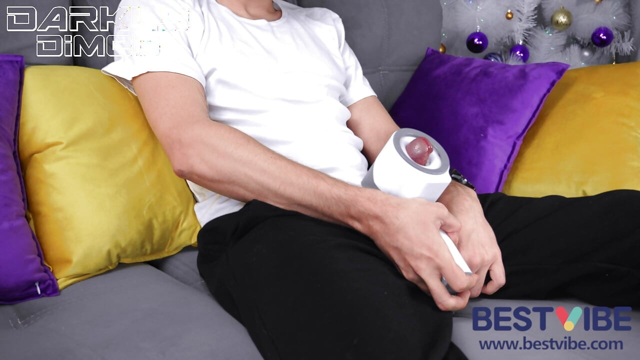 Powerful Cumshot of My Thick Cock Together by Player One From Bestvibe Makes Me Orgasm