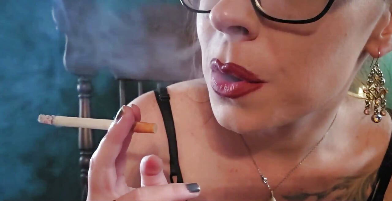 Up Close and Personal with My Mouth, Teeth, and a Smokey Good Time Asmr