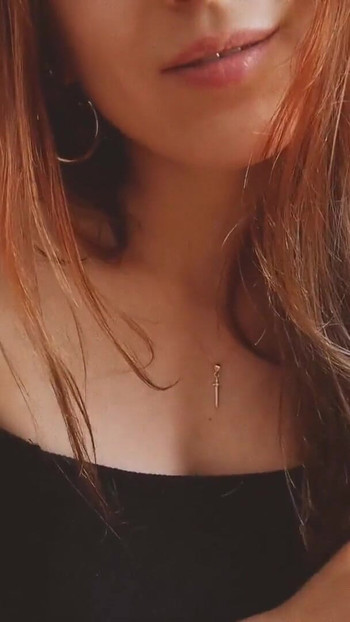 "Asmr 31 talimatından çarpıcı an - kız arkadaşın işten sonra seninle ilgileniyor"