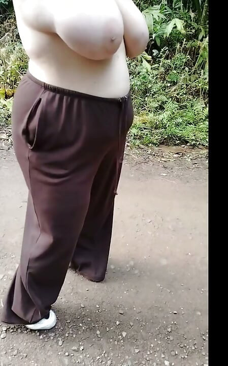 Stepmom in transparent t-shirt showing off in public.