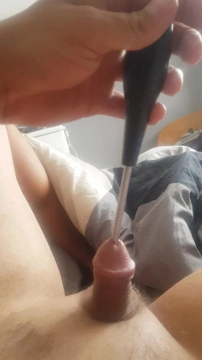 Training and training. Skruwdriver down my peehole